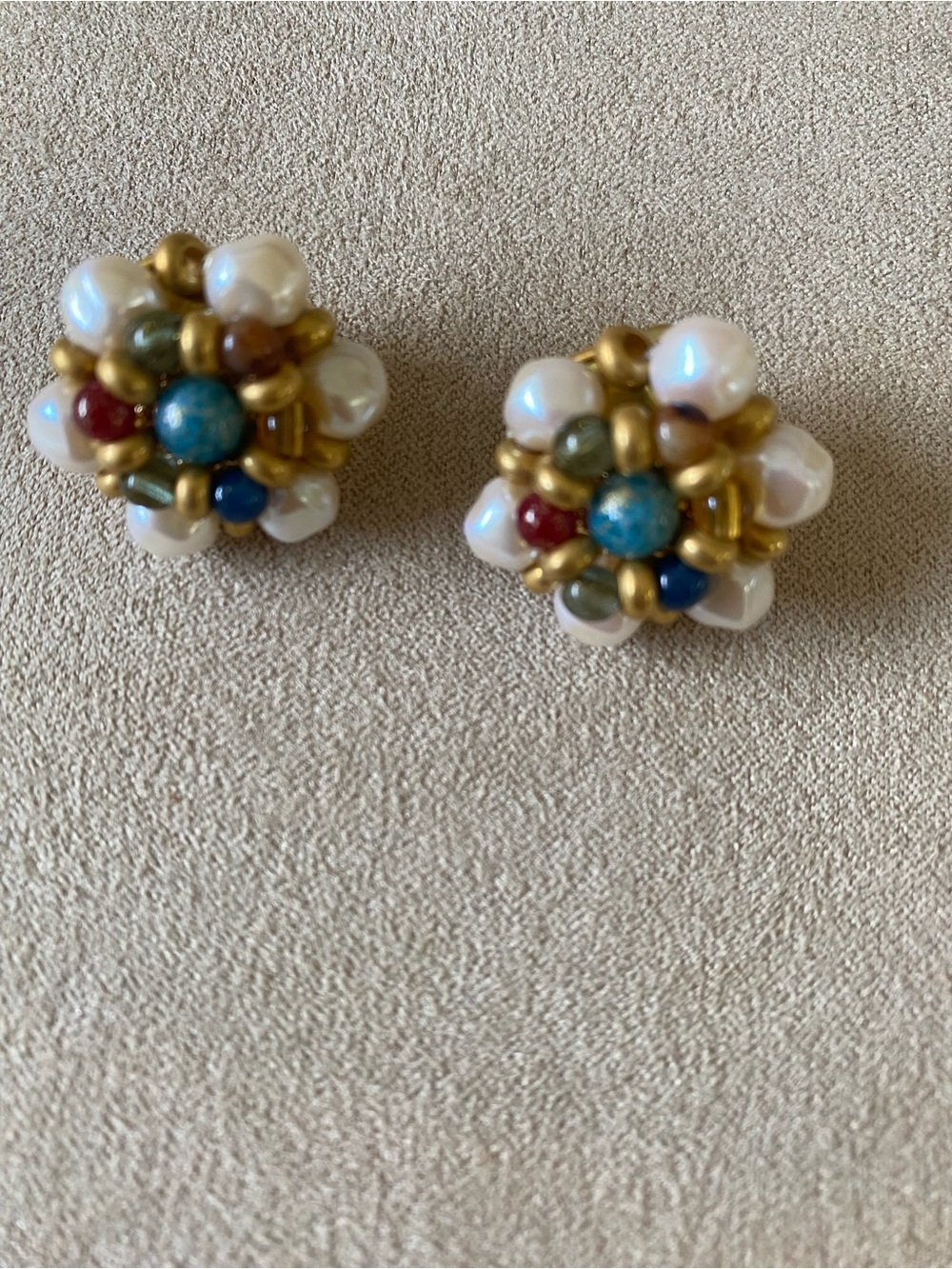 Source Unknown Gold-Tone Multicolor Beaded Pearl Cluster Earrings
